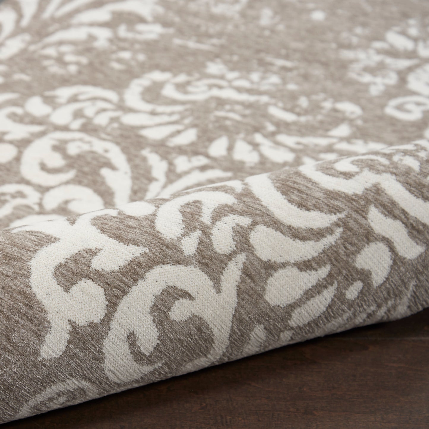 Nourison Home Damask  Ivory Grey  Traditional