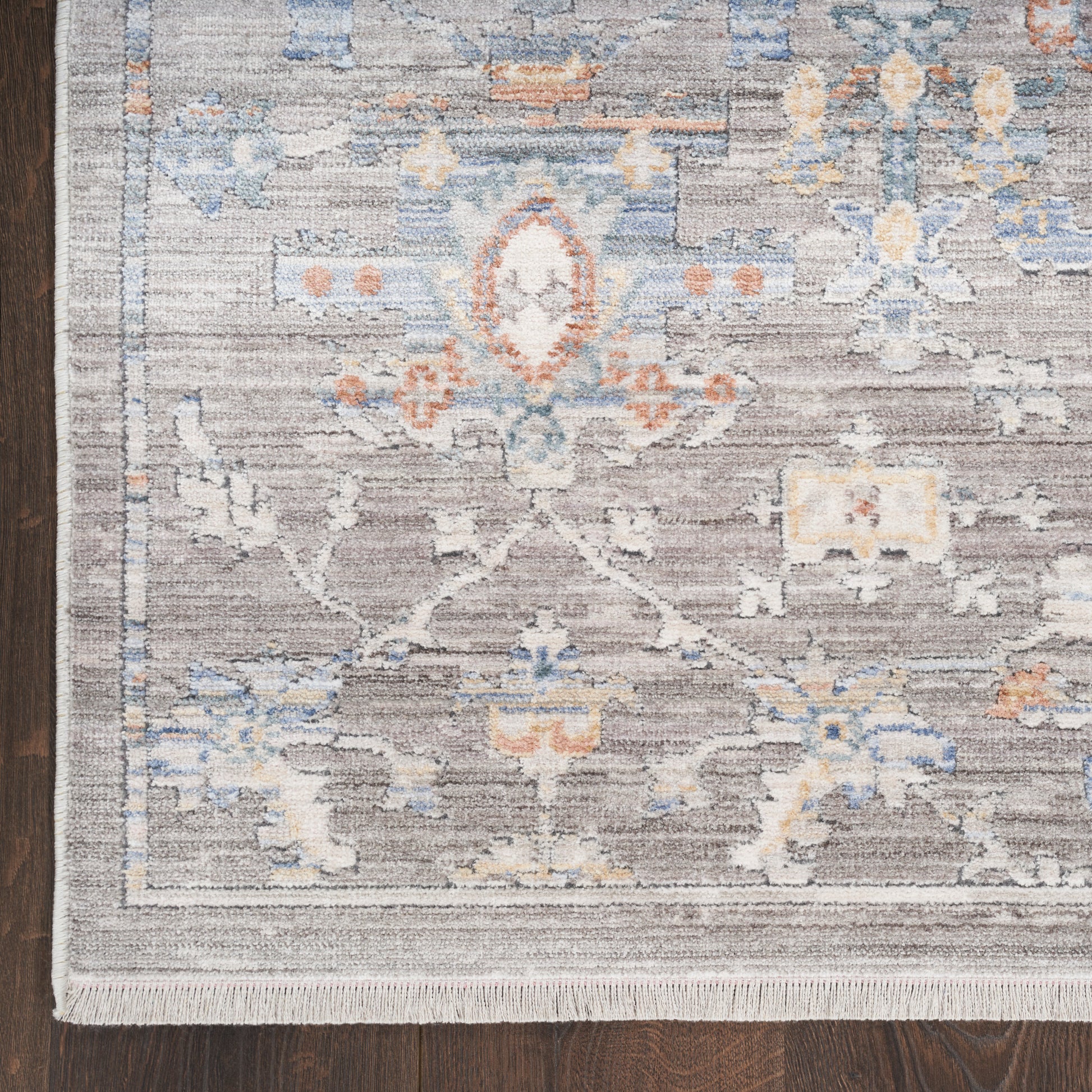 Nourison Home Elegant Heirlooms  Grey  Traditional