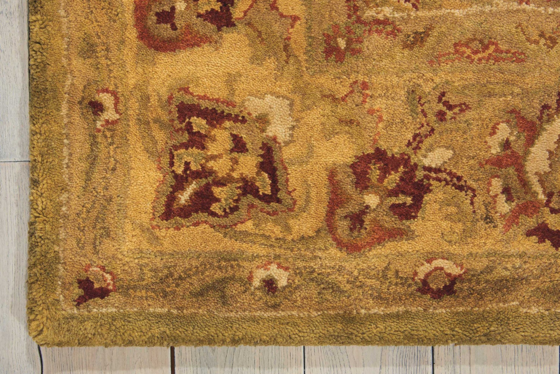 Nourison Home Jaipur  Green  Traditional