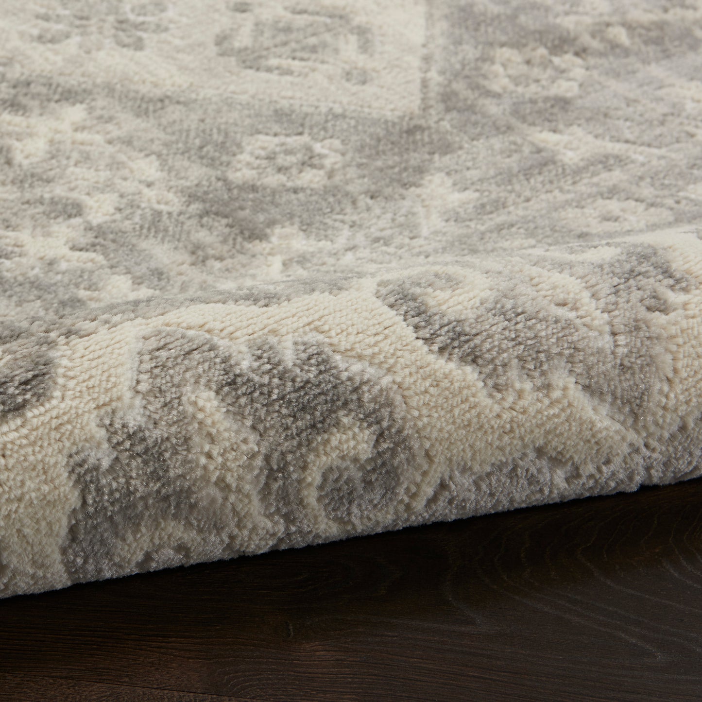 Nourison Home Cyrus  Ivory  Traditional