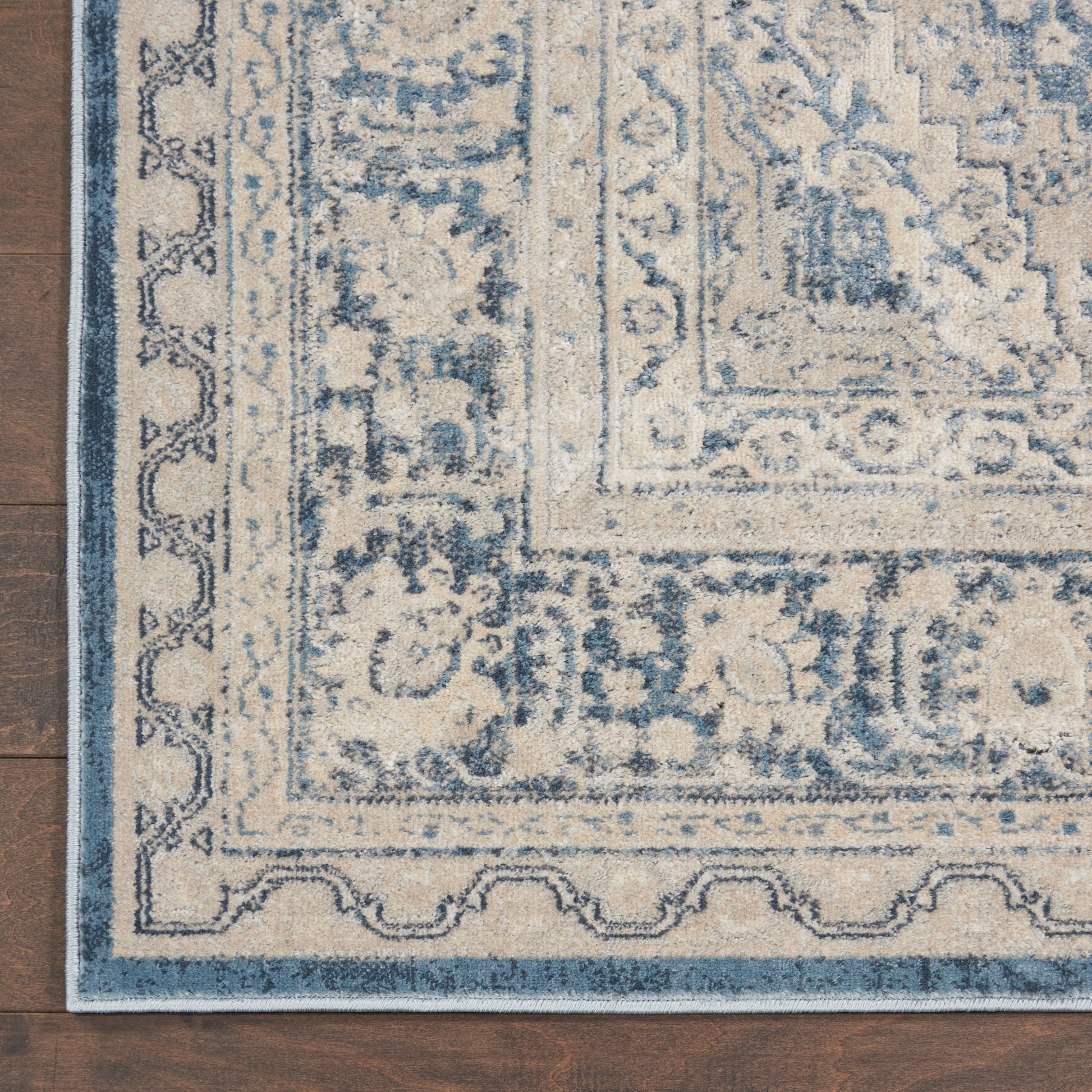 Nourison Home Malta  Blue  Traditional