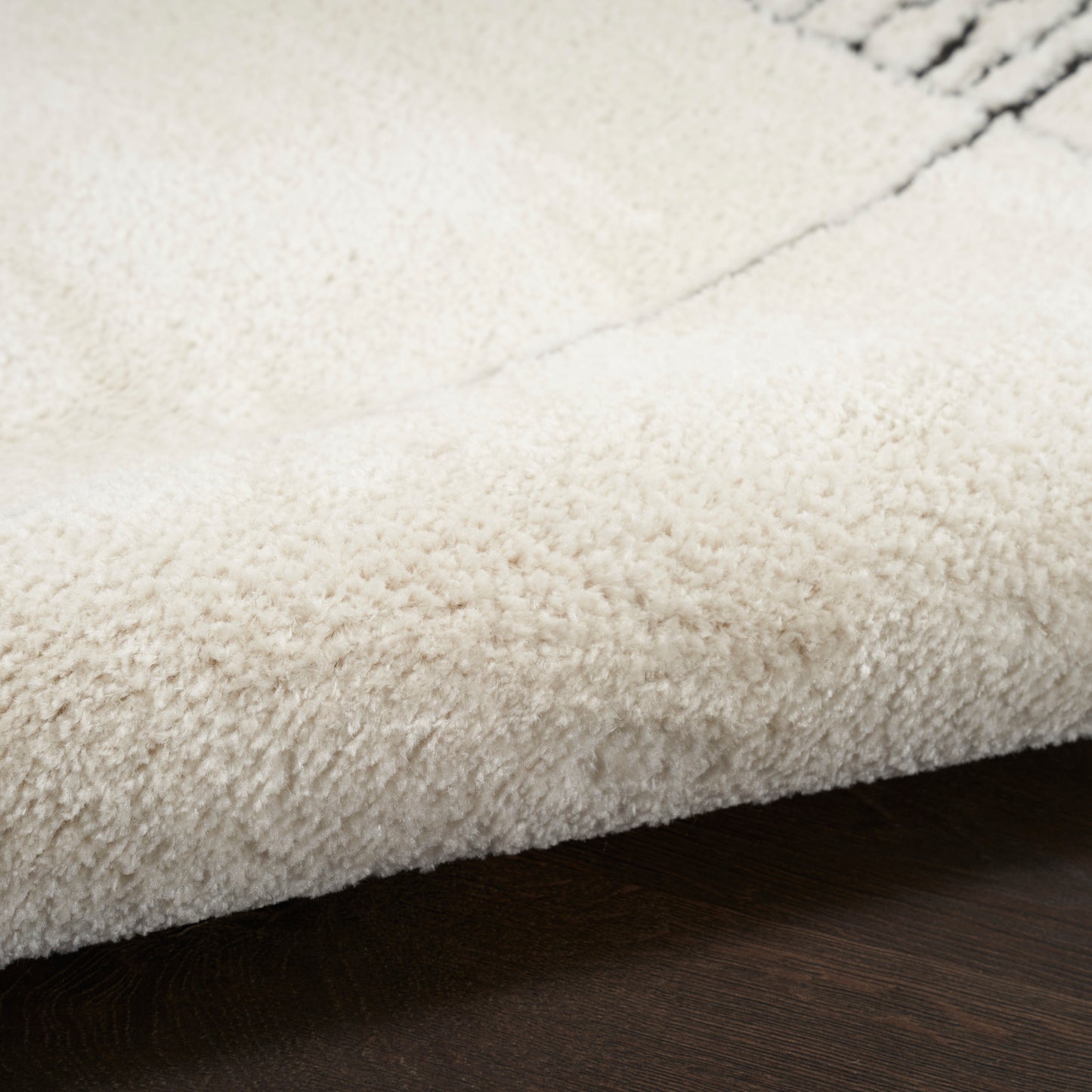 Nourison Home Modern Comfort  Ivory Black  Contemporary