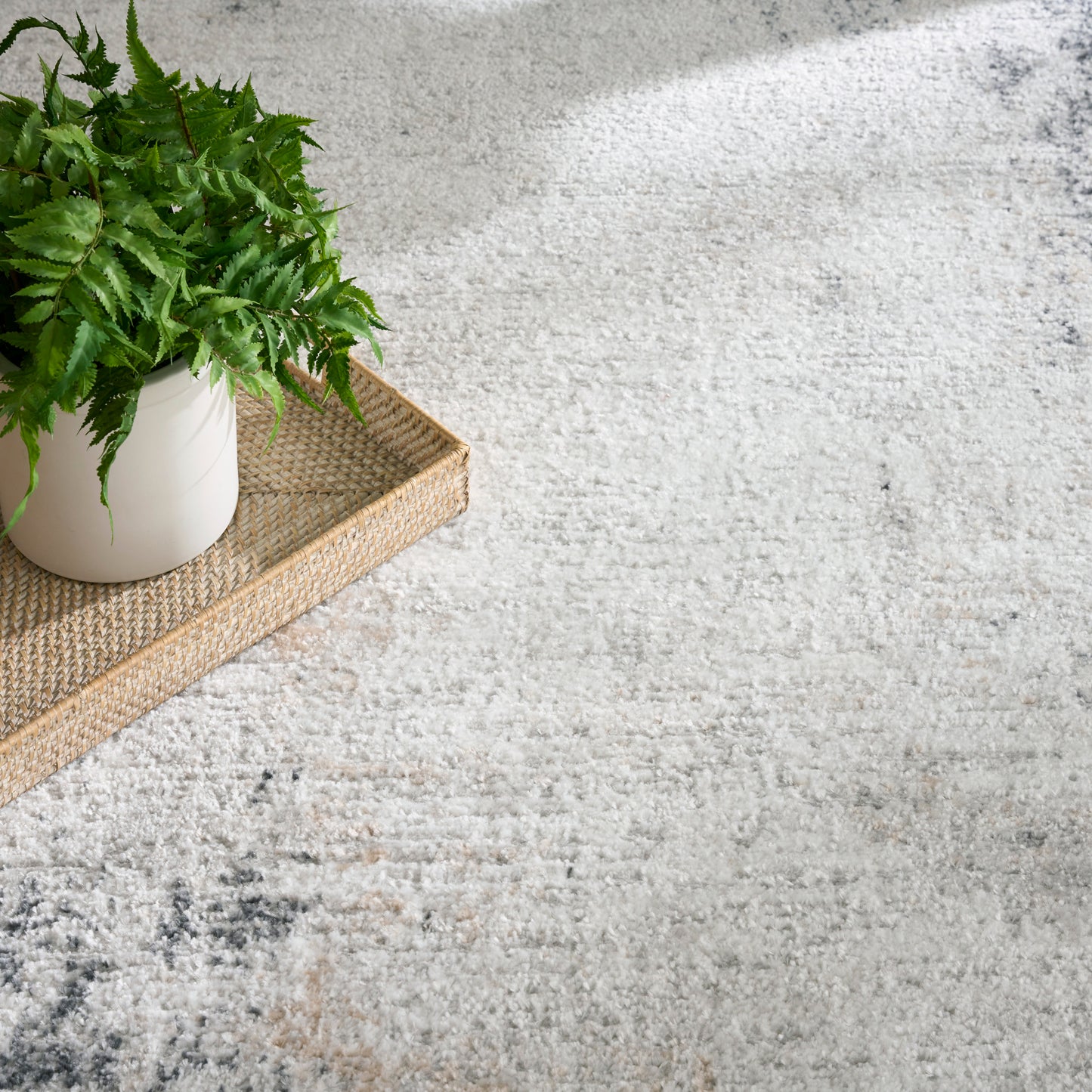 Nourison Home Dekor  Grey Charcoal  Contemporary