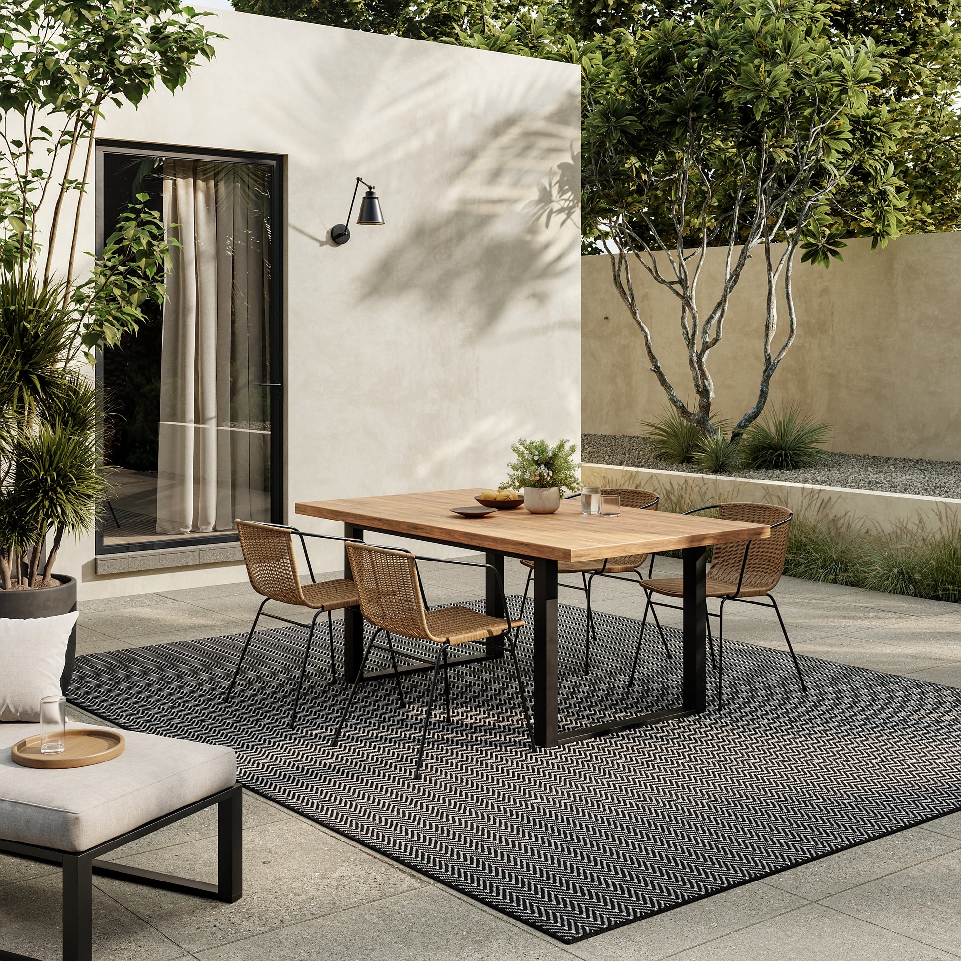 Nourison Home Horizon Indoor/Outdoor  Black  Contemporary