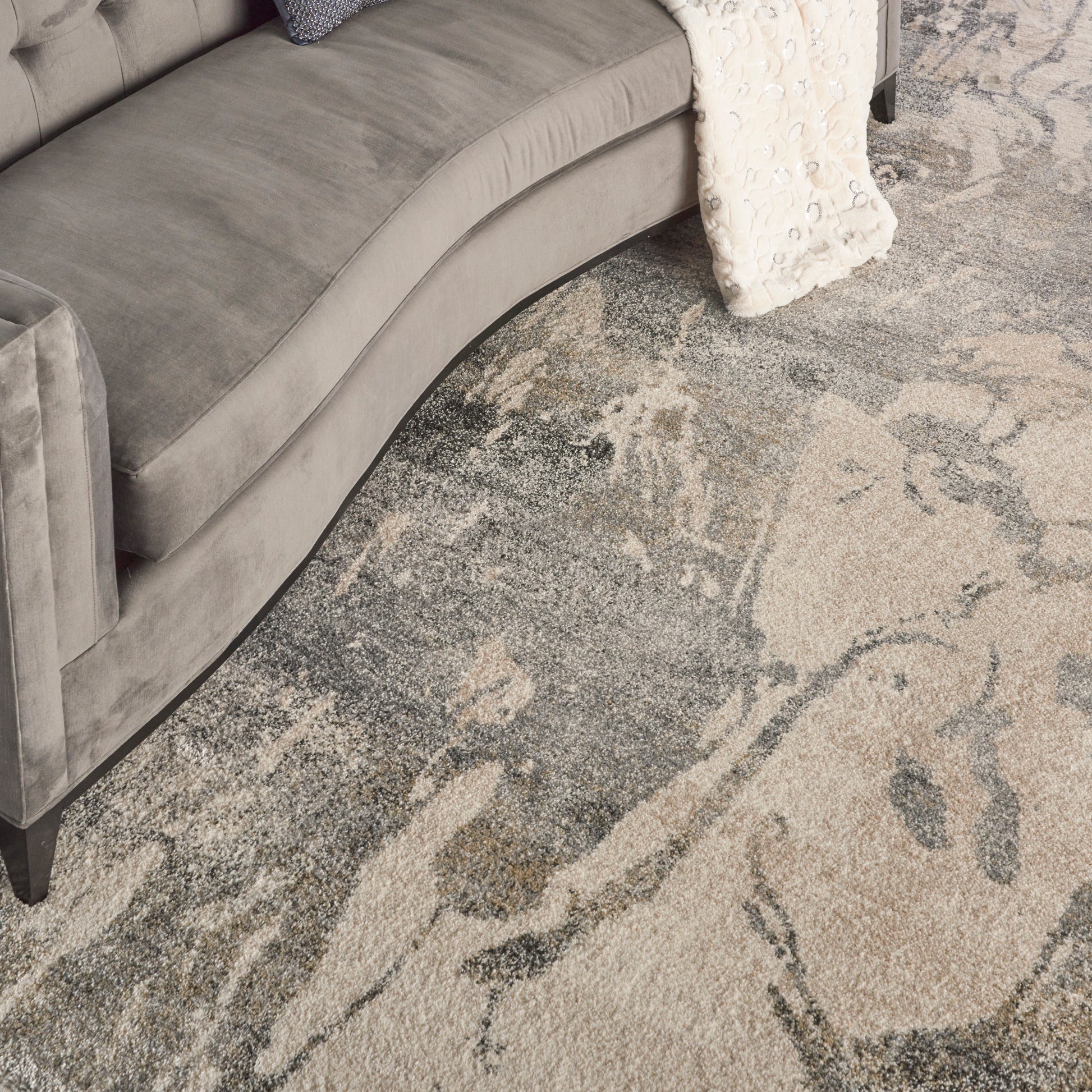 Nourison Home Fusion  Cream Grey  Contemporary