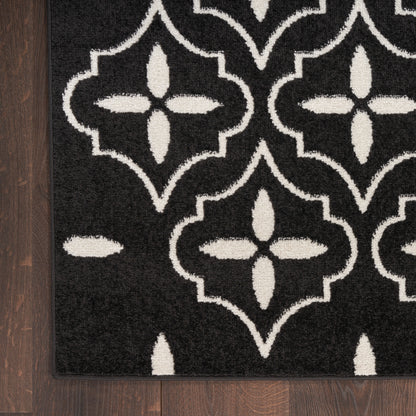 Nourison Home Nourison Essentials  Black Ivory  Contemporary
