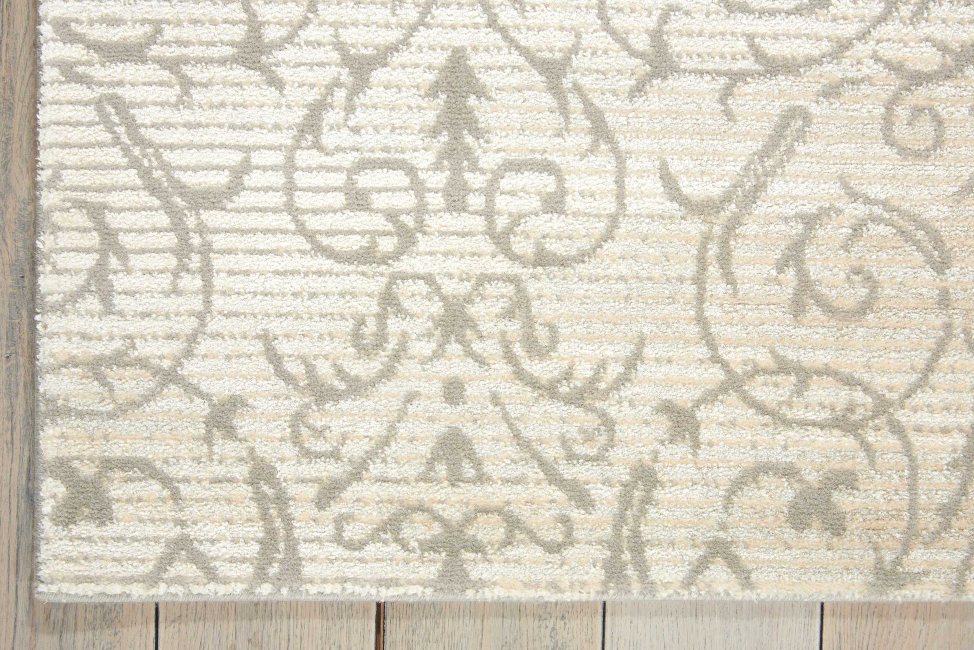 Nourison Home Luminance  Opal  Transitional