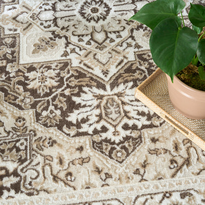 Nourison Home Dekor  Brown Ivory  Traditional