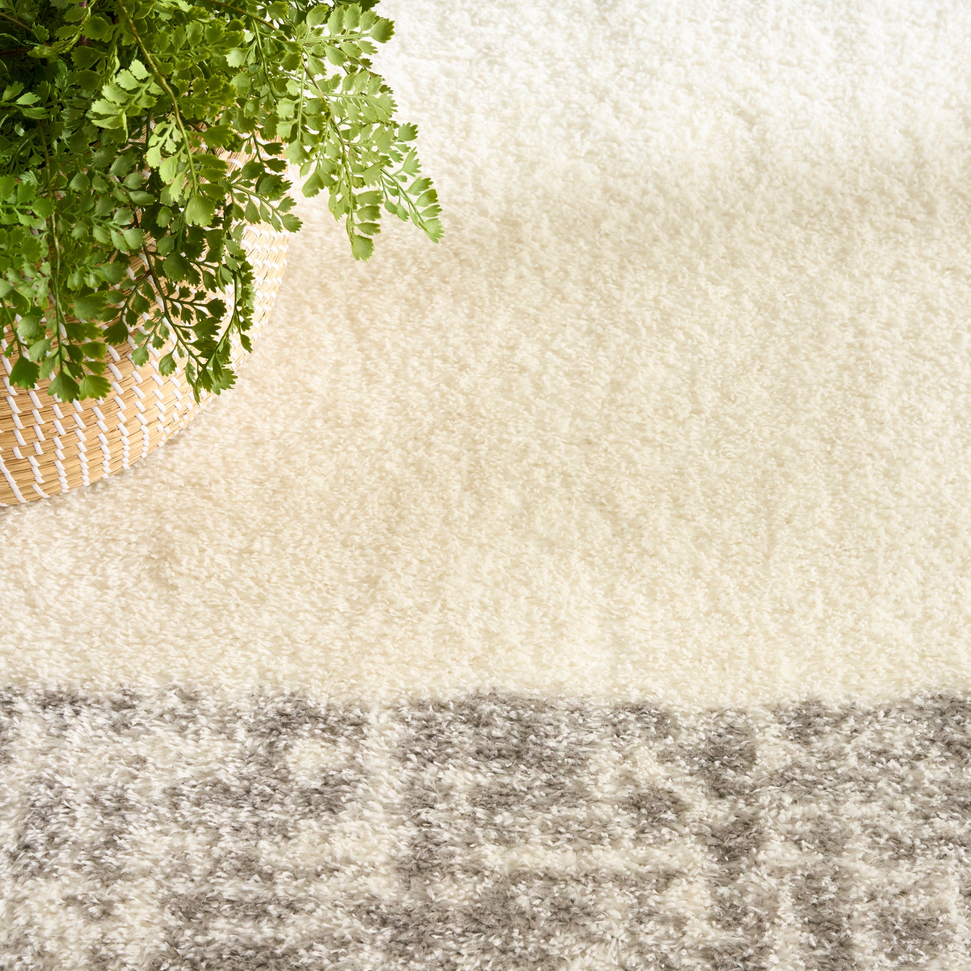 Nourison Home Pacific Shag  Ivory Grey  Contemporary