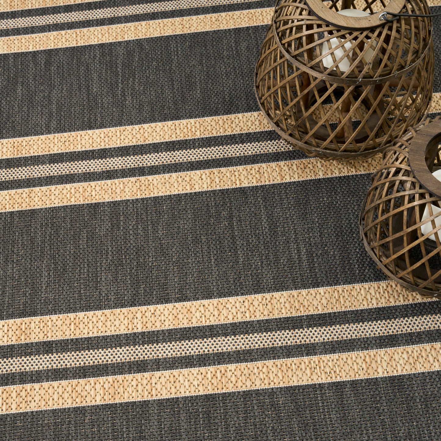 Nourison Home Horizon Indoor/Outdoor  Charcoal  Contemporary