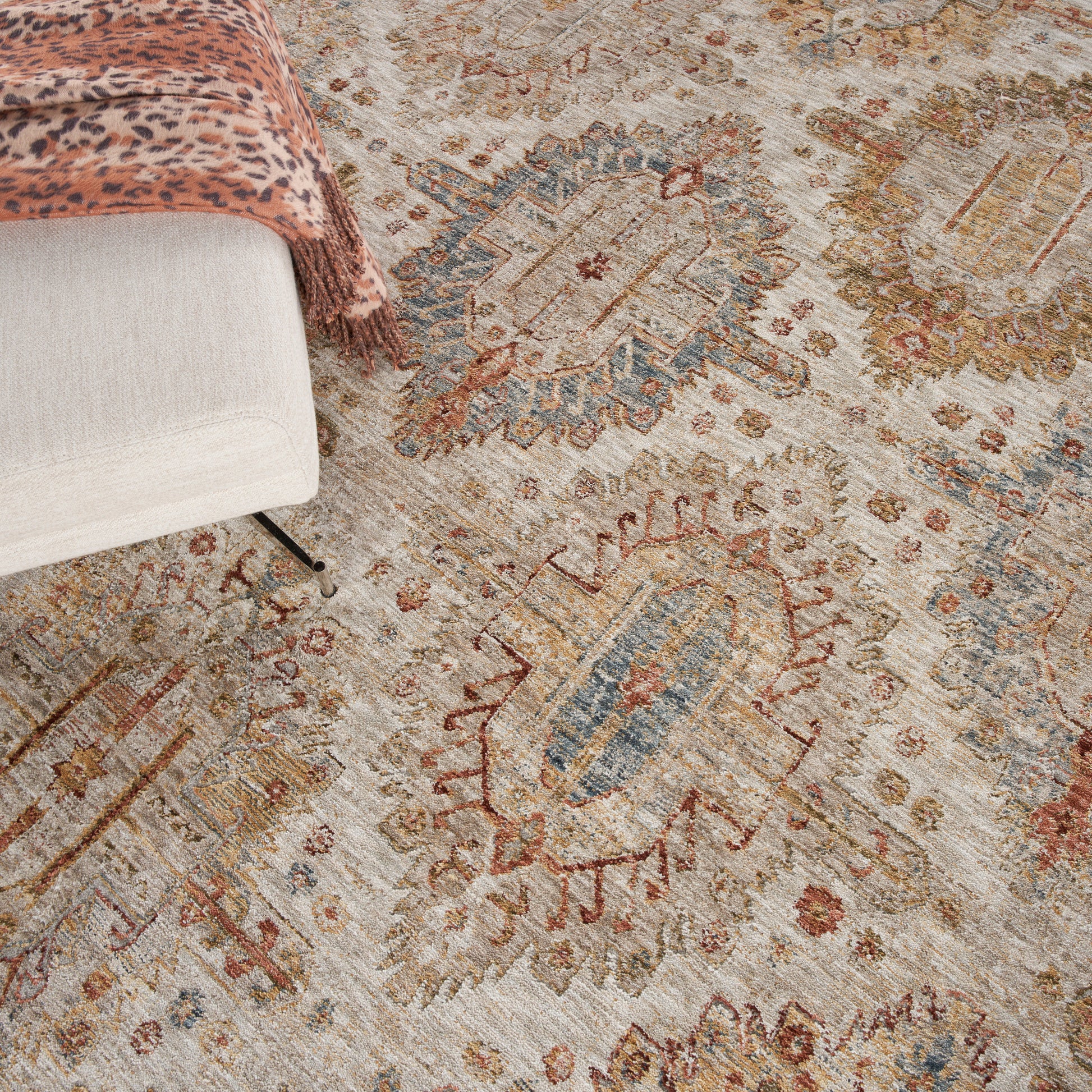 Nourison Home Sahar  Ivory Multicolor  Traditional