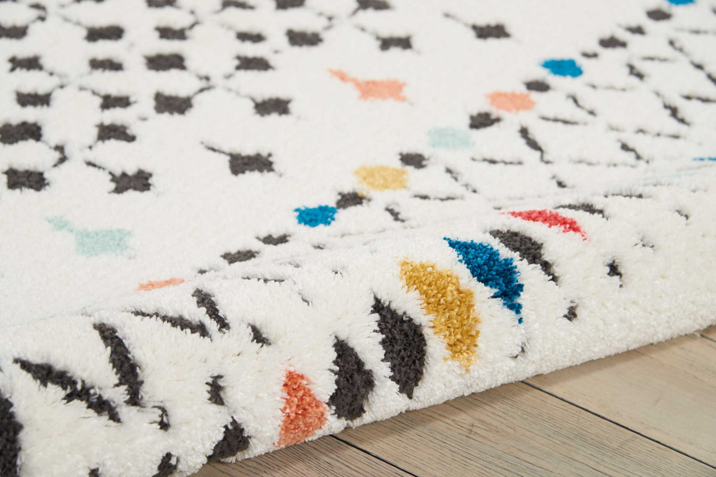 Nourison Home Kamala  White  Contemporary