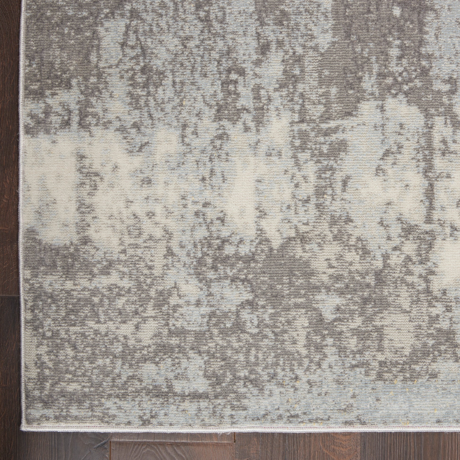 Nourison Home Etchings  Grey Light Blue  Contemporary