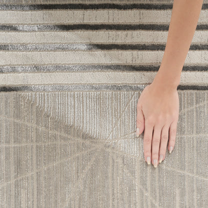Nourison Home Desire  Grey Silver  Contemporary