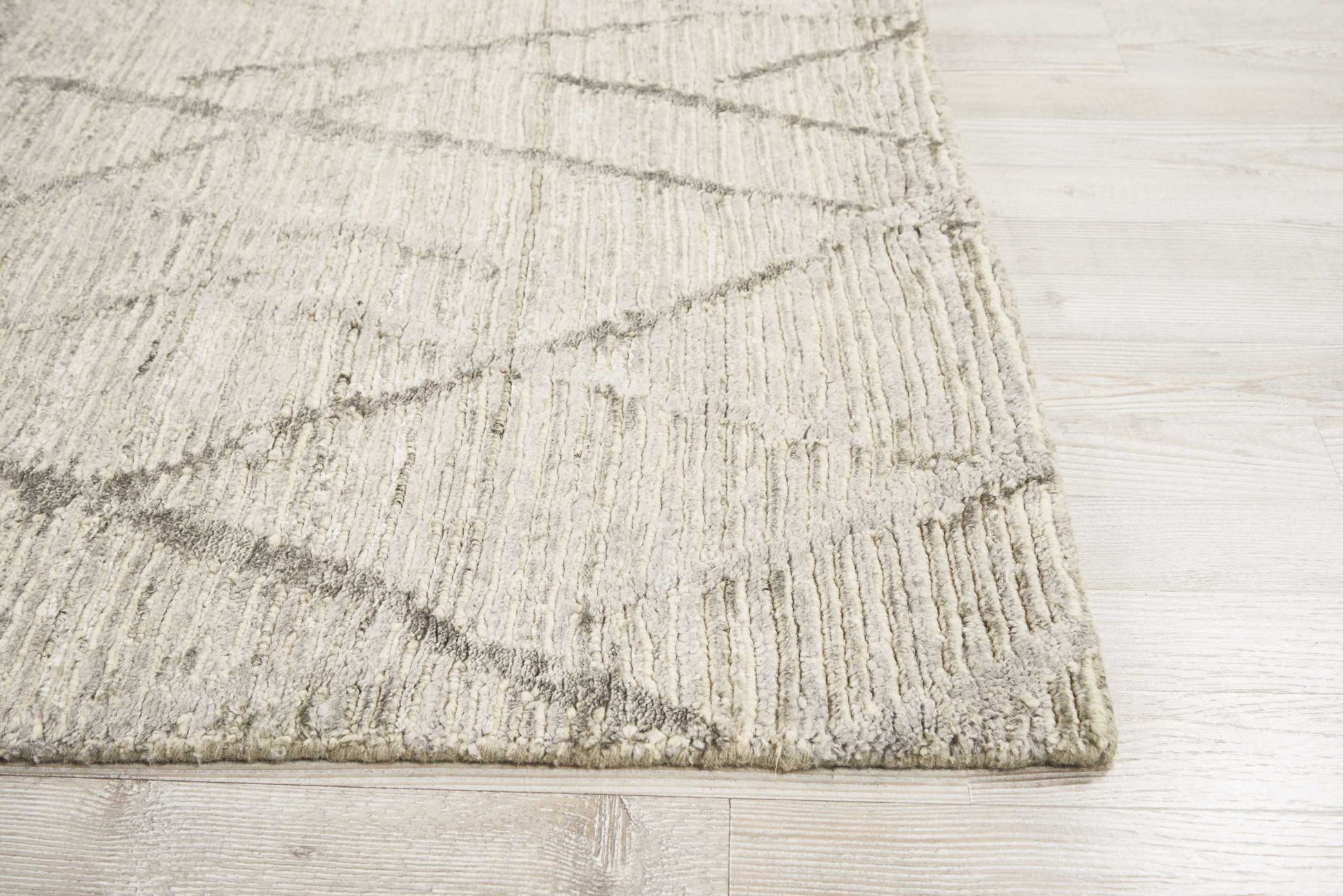 Nourison Home OCEAN  Stone  Contemporary