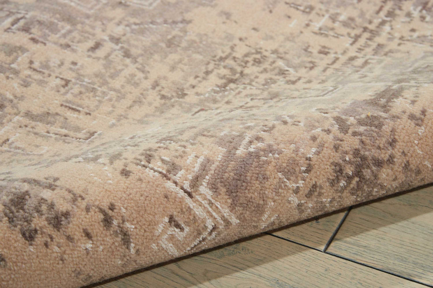 Nourison Home Silk Elements  Mushroom  Traditional