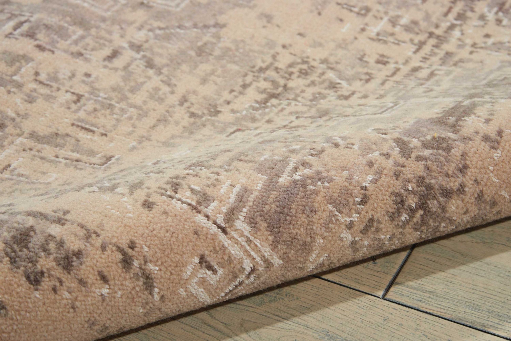 Nourison Home Silk Elements  Mushroom  Traditional