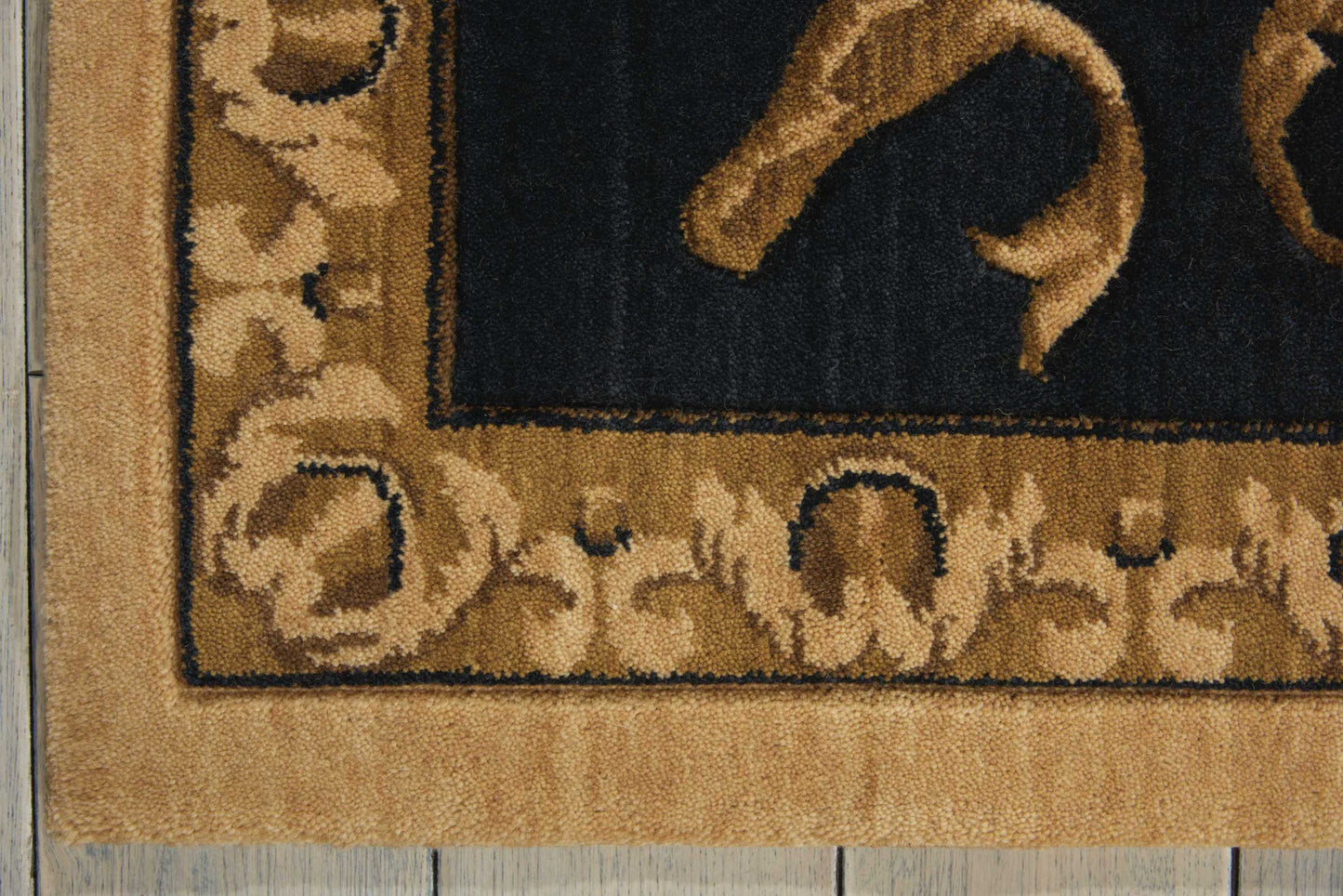 Nourison Home Vallencierre  Beige Black  Traditional