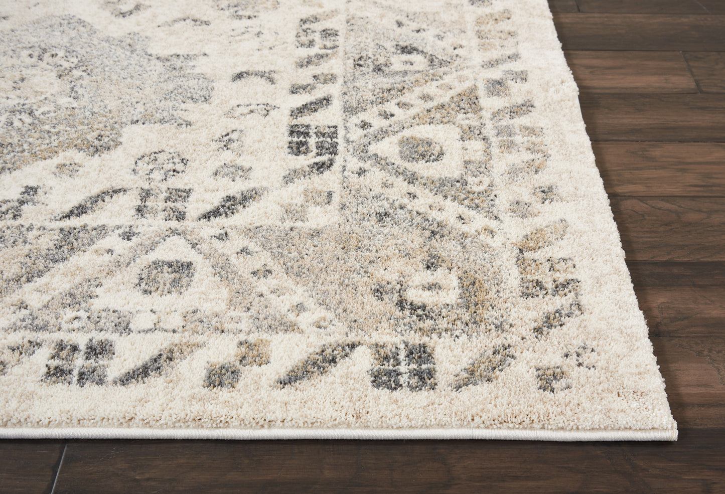 Nourison Home Fusion  Cream Grey  Traditional