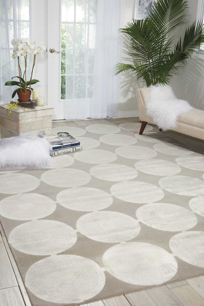 Nourison Home Luminance  Feather  Transitional