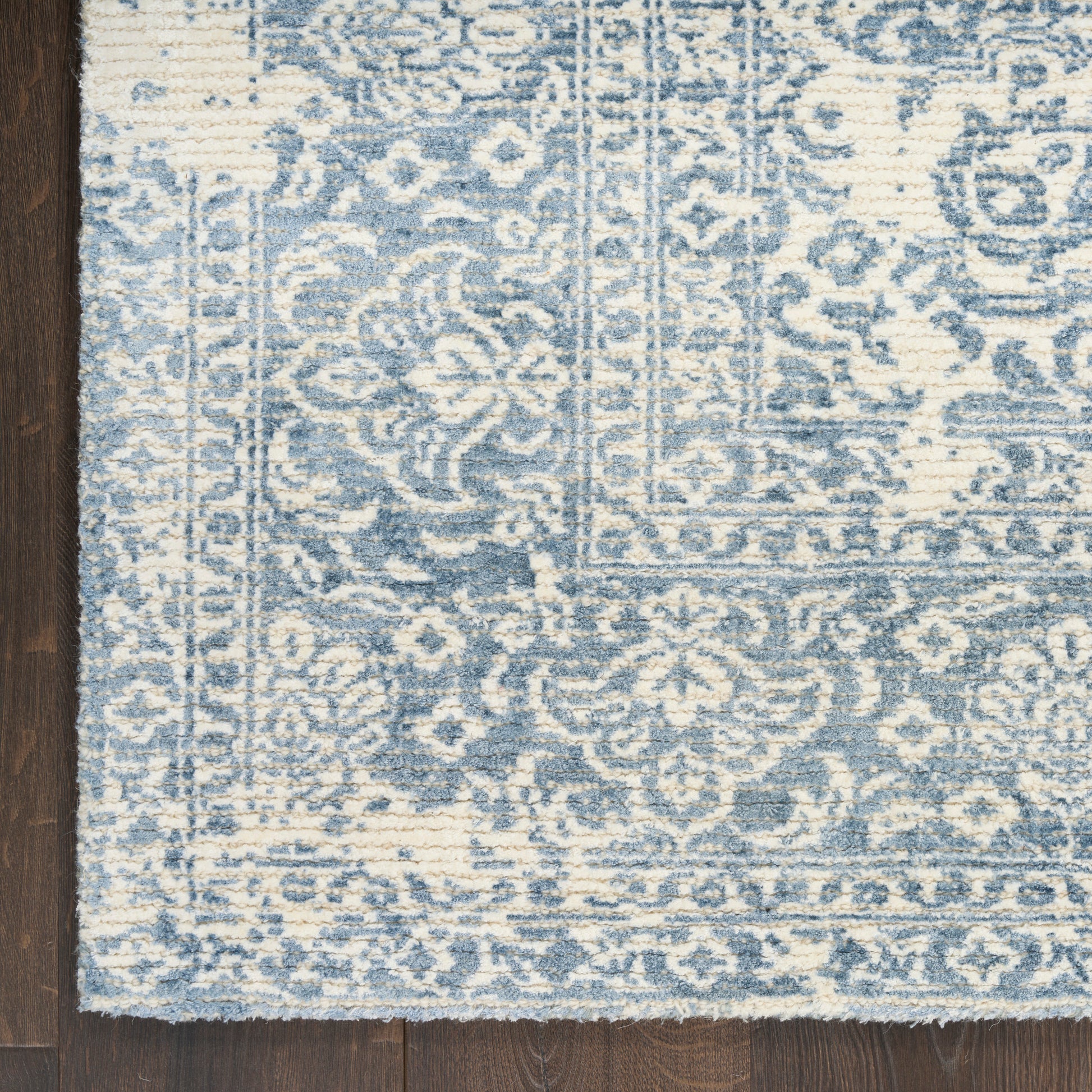 Nourison Home Azalea  Ivory Blue  Traditional