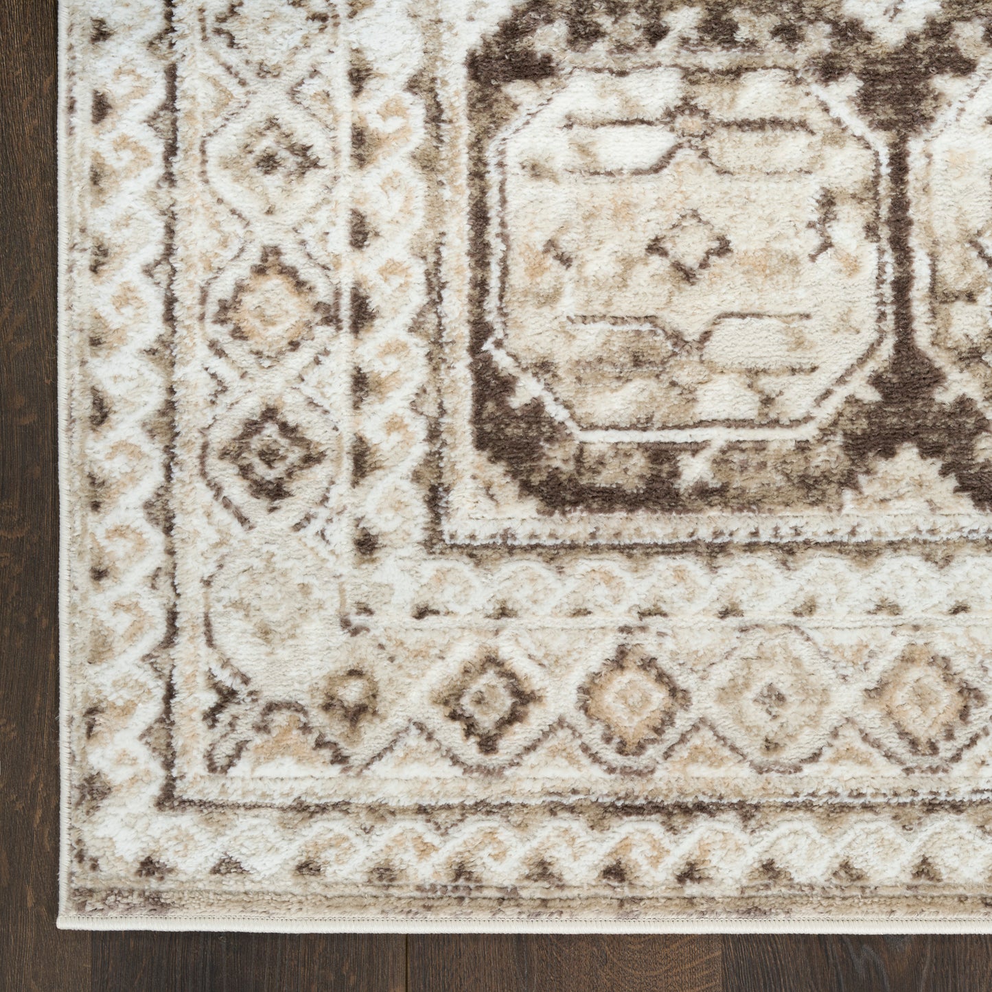 Nourison Home Dekor  Ivory Brown  Traditional