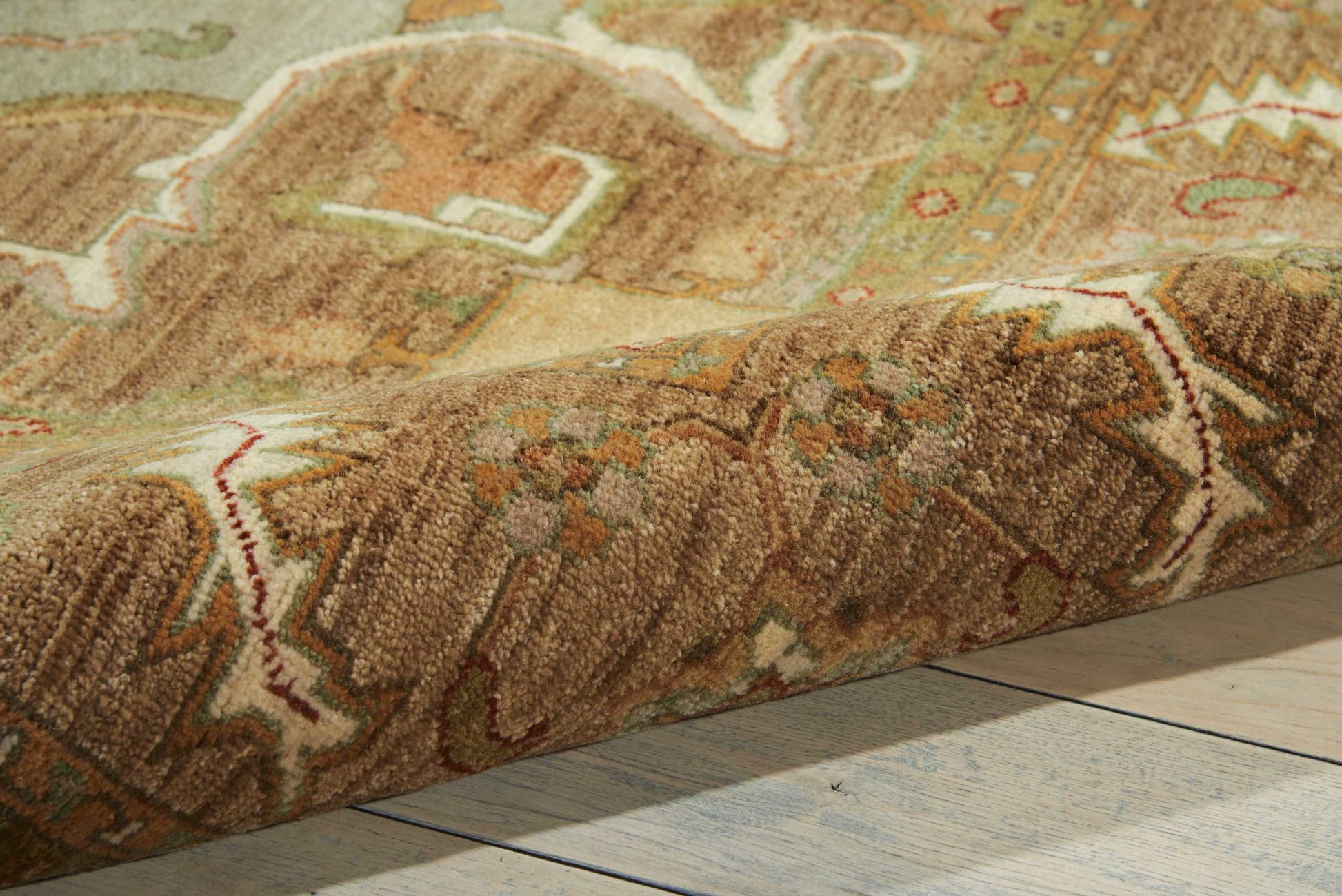 Nourison Home Legend  Beige  Traditional