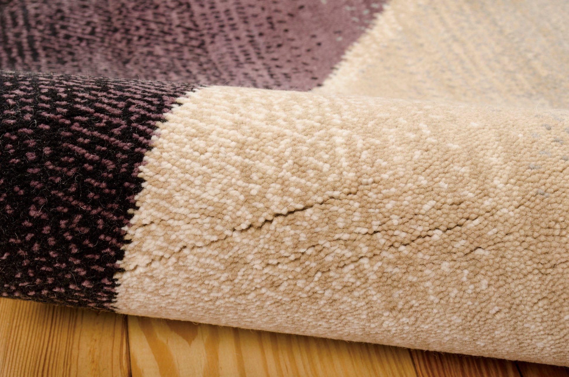 Nourison Home Radiant Arts  Opal  Contemporary