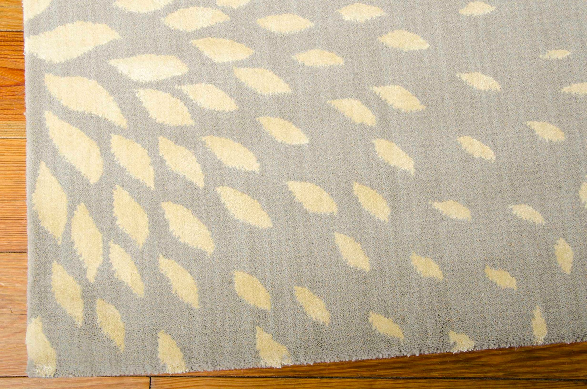 Nourison Home Capri  Grey  Contemporary