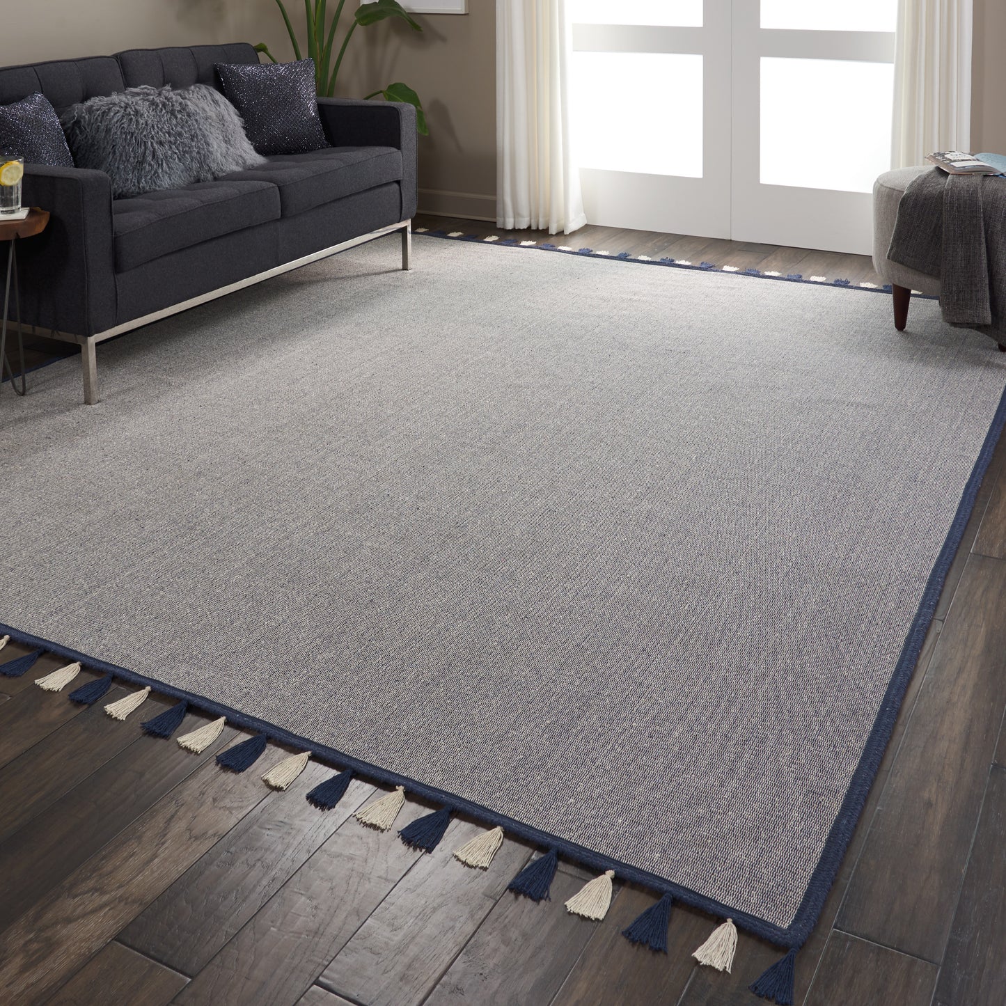 Nourison Home Otto  Navy  Contemporary