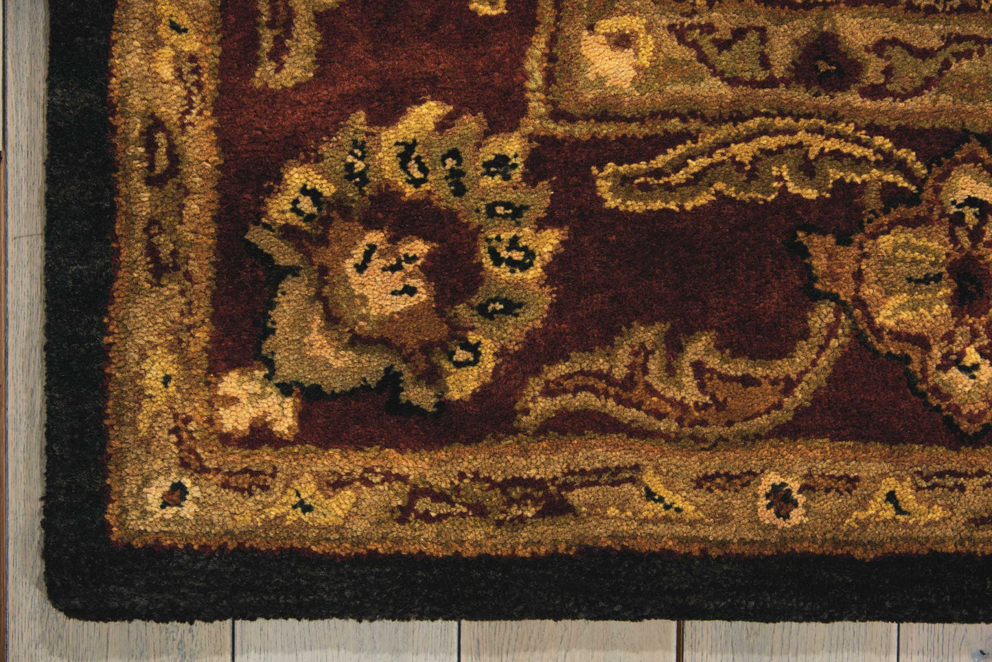 Nourison Home Jaipur  Black  Traditional