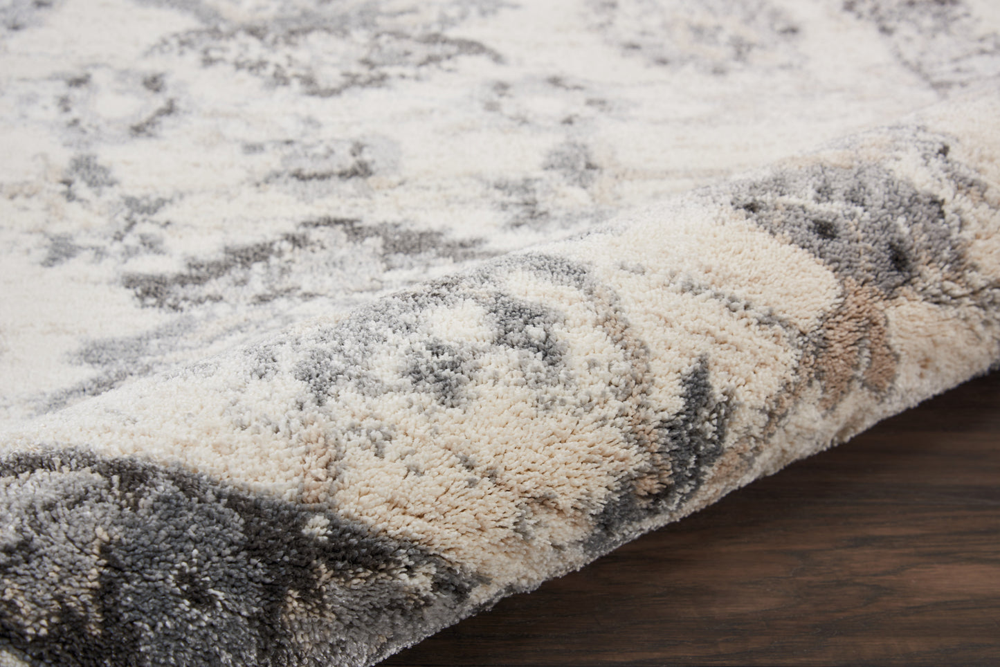 Nourison Home Fusion  Cream Grey  Traditional