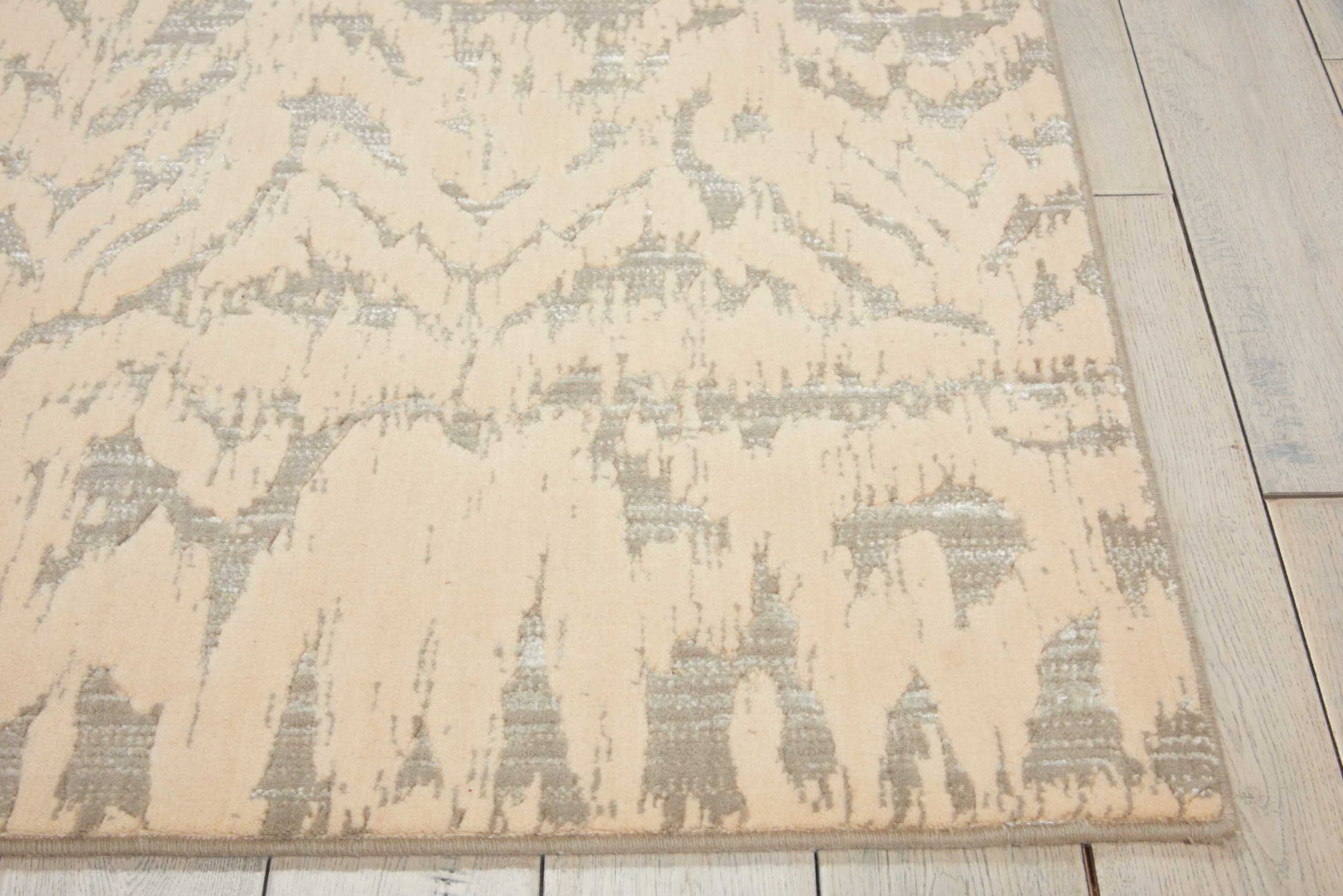 Nourison Home Nepal  Ivory Grey  Transitional