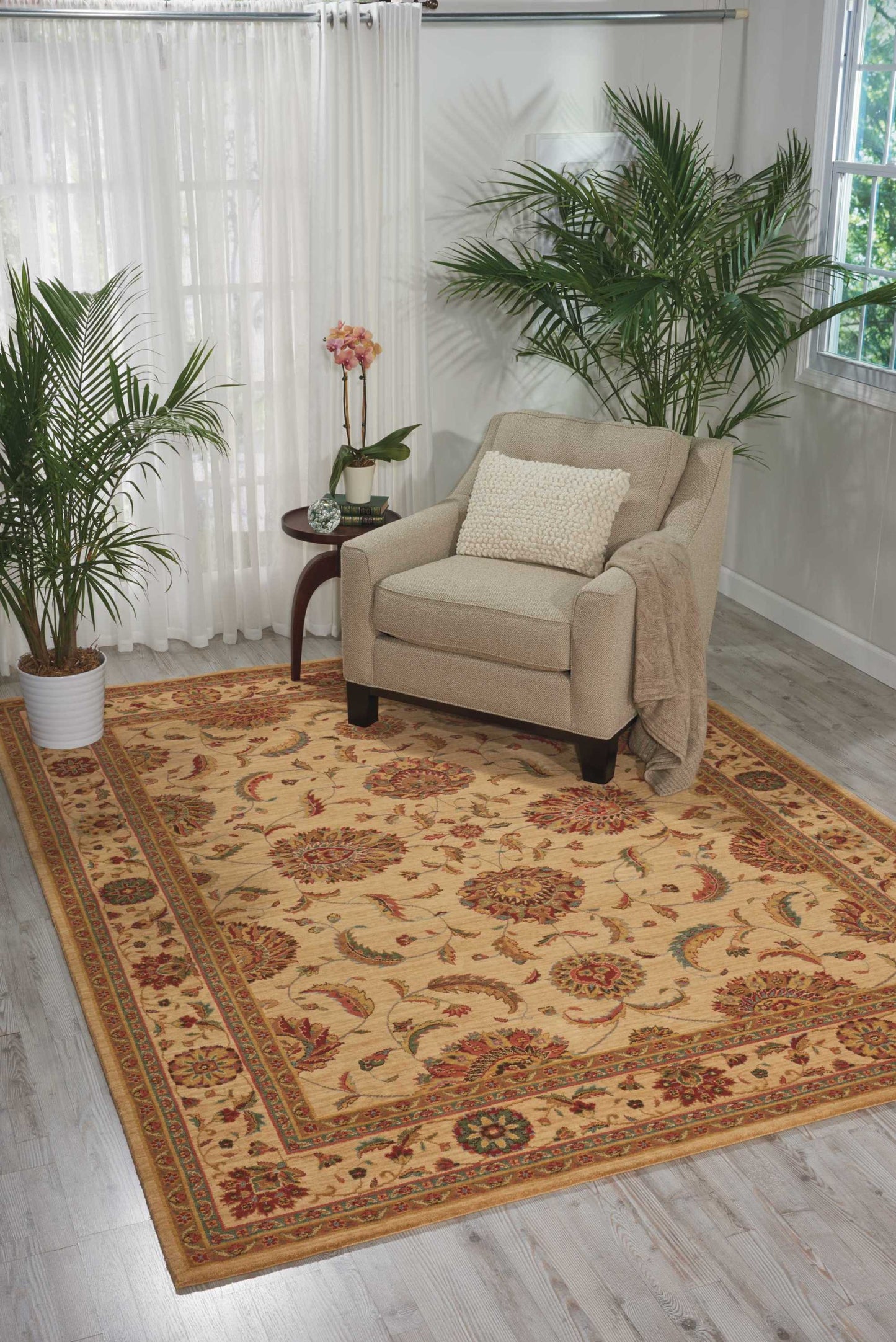 Nourison Home Living Treasures  Ivory  Traditional