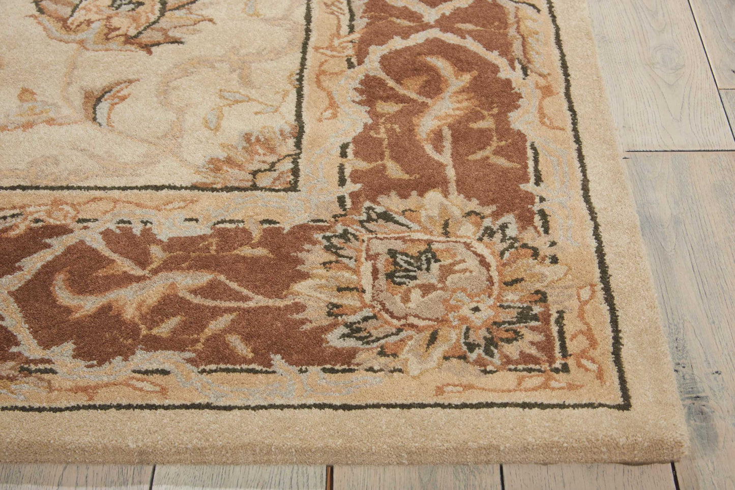 Nourison Home Heritage Hall  Mist  Traditional