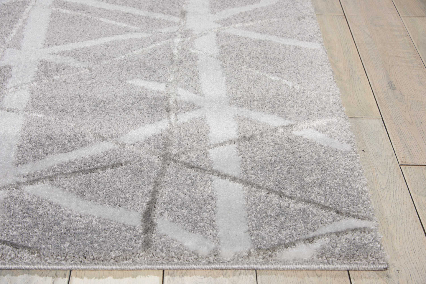 Nourison Home Ingenue  Silver  Contemporary