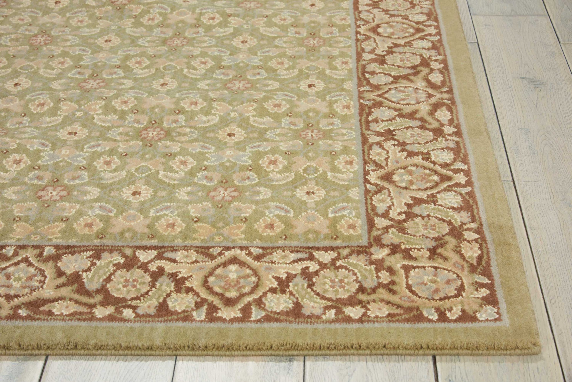 Nourison Home Persian Empire  Green  Traditional