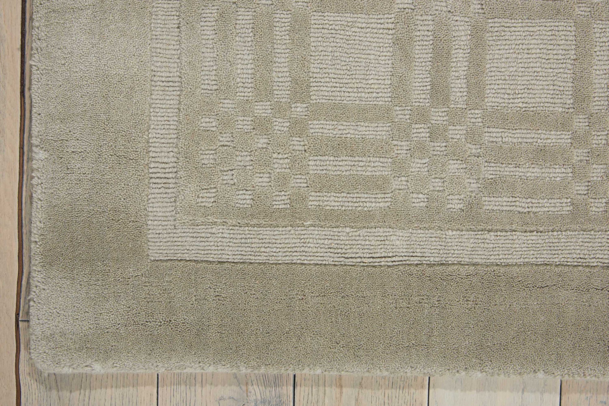 Nourison Home Westport  Grey  Transitional