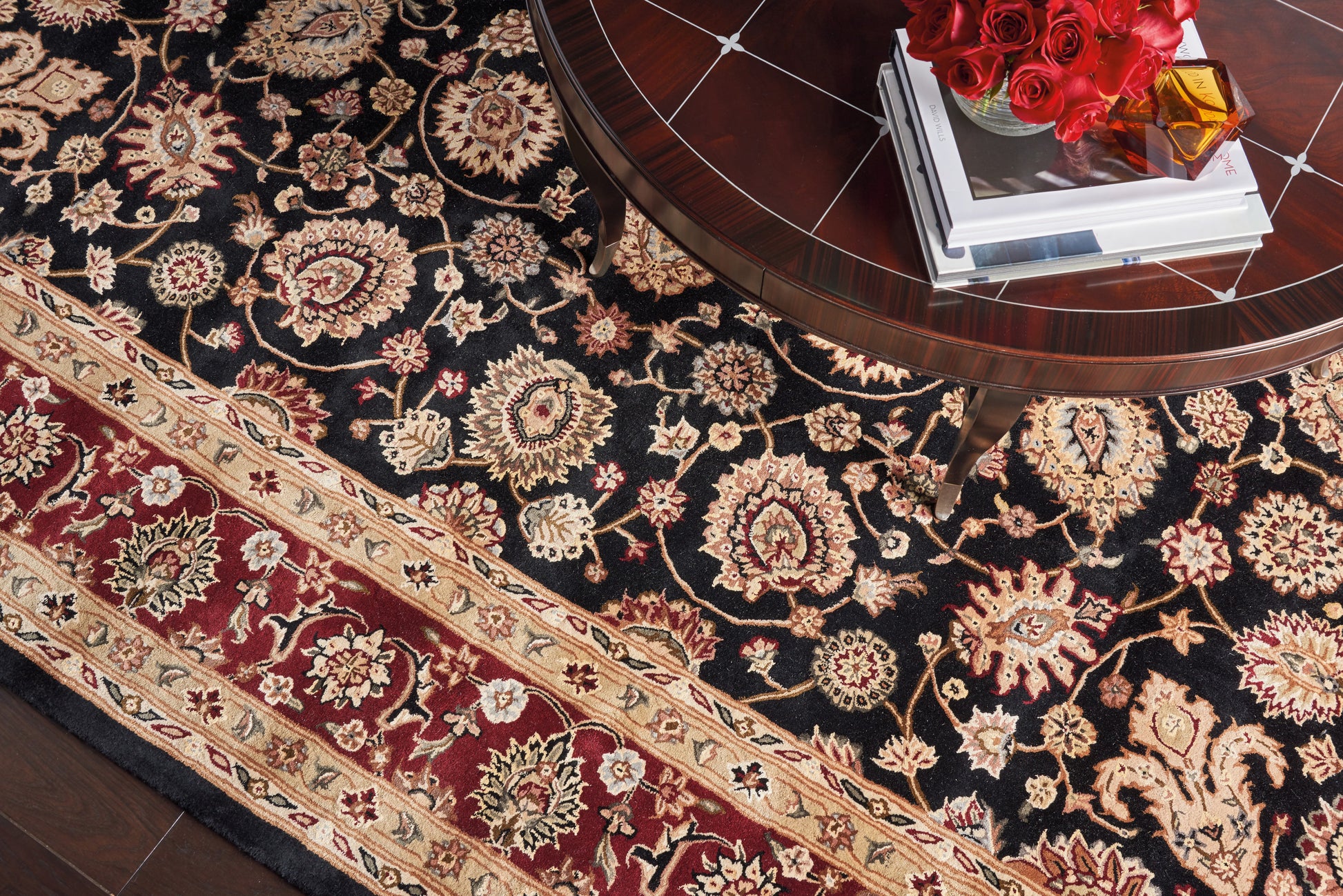 Nourison Home Nourison 2000  Black  Traditional