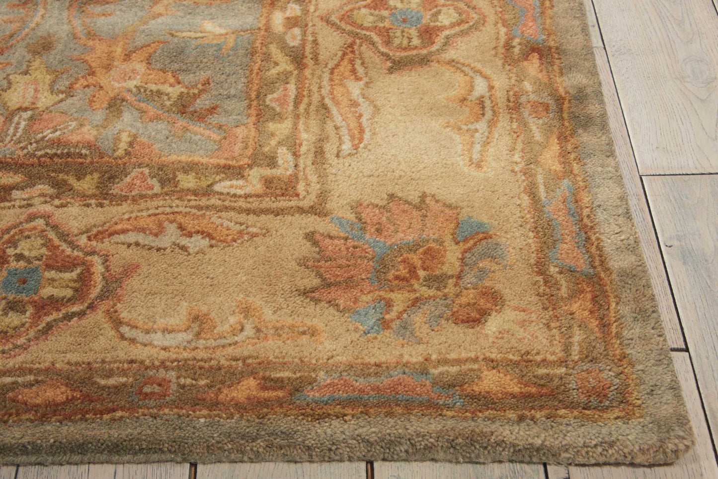 Nourison Home Jaipur  Aqua  Traditional
