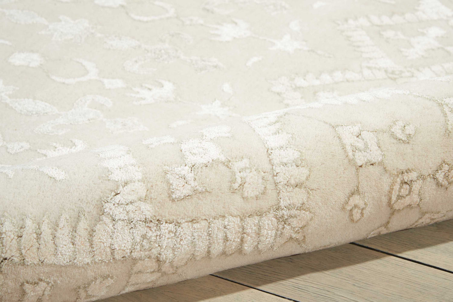 Nourison Home Symphony  Ivory  Transitional