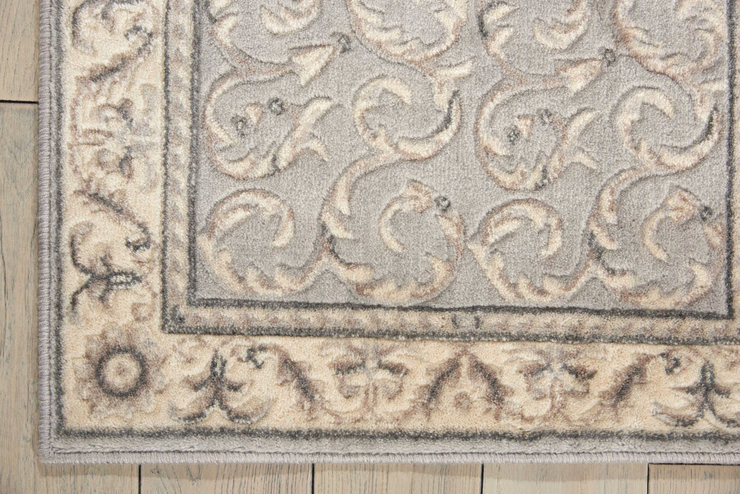 Nourison Home Somerset  Silver  Traditional