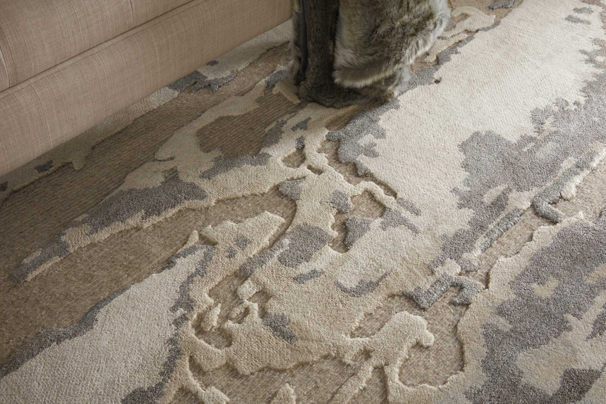 Nourison Home Divine  Ash  Contemporary