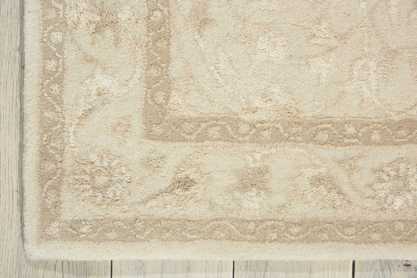 Nourison Home Symphony  Ivory  Traditional