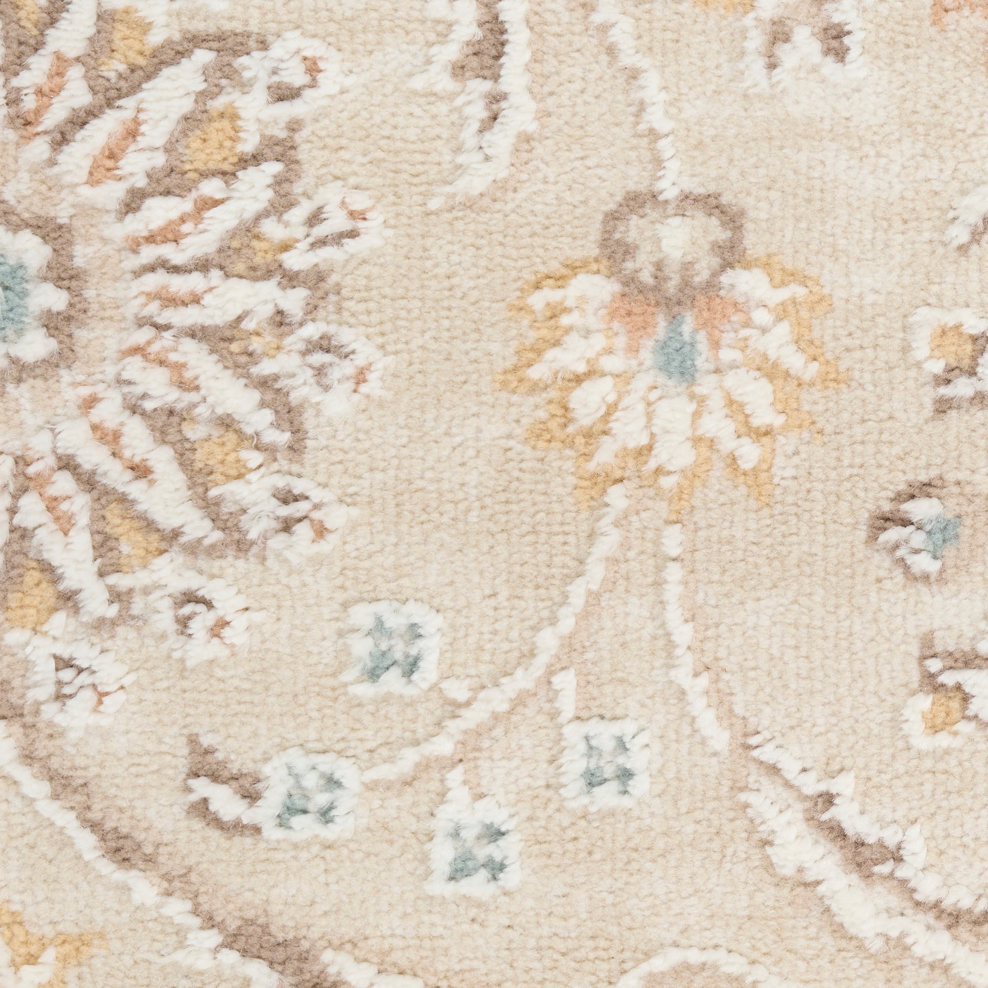 Nourison Home Isla  Ivory  Traditional