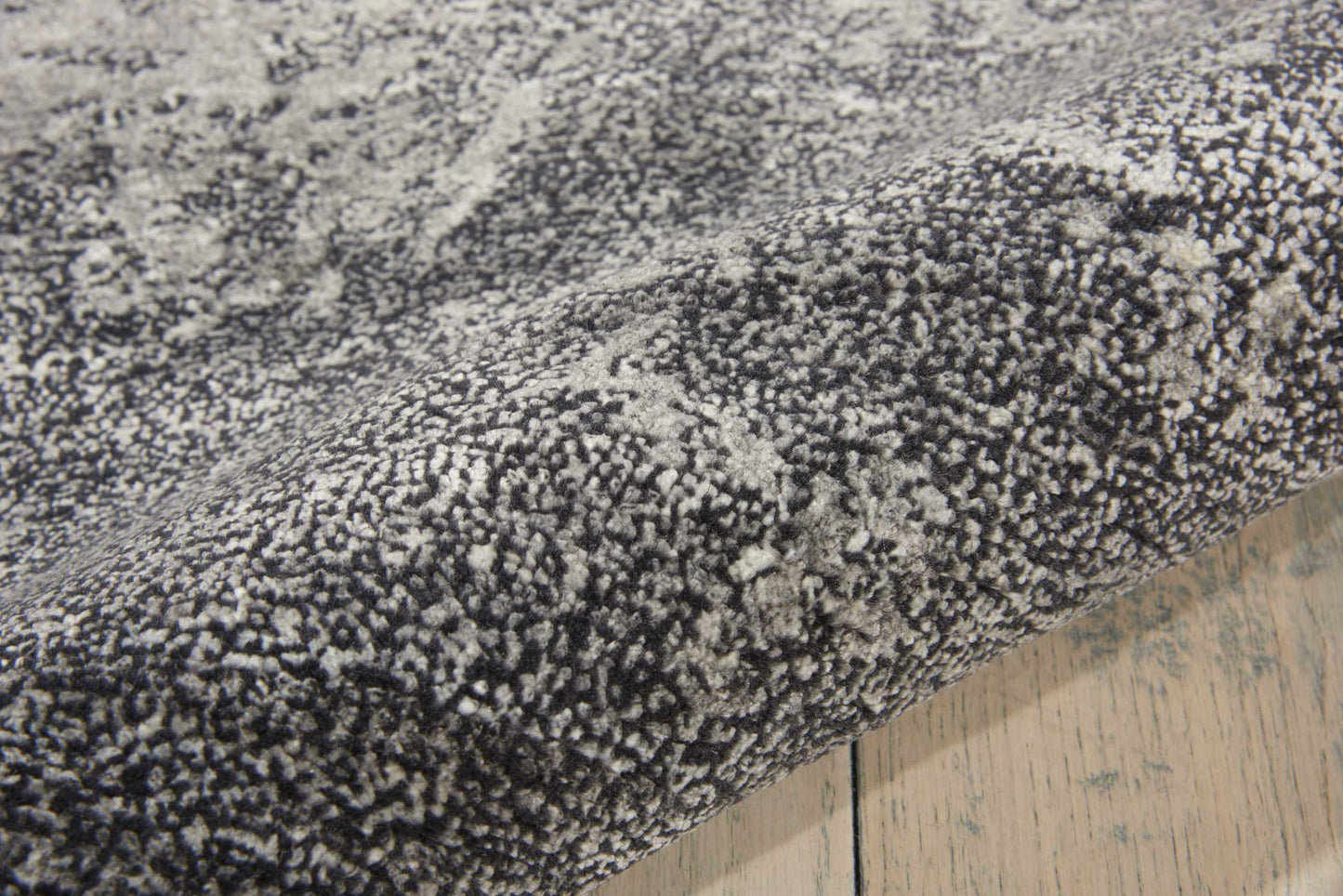 Nourison Home Silk Shadows  Graphite  Transitional