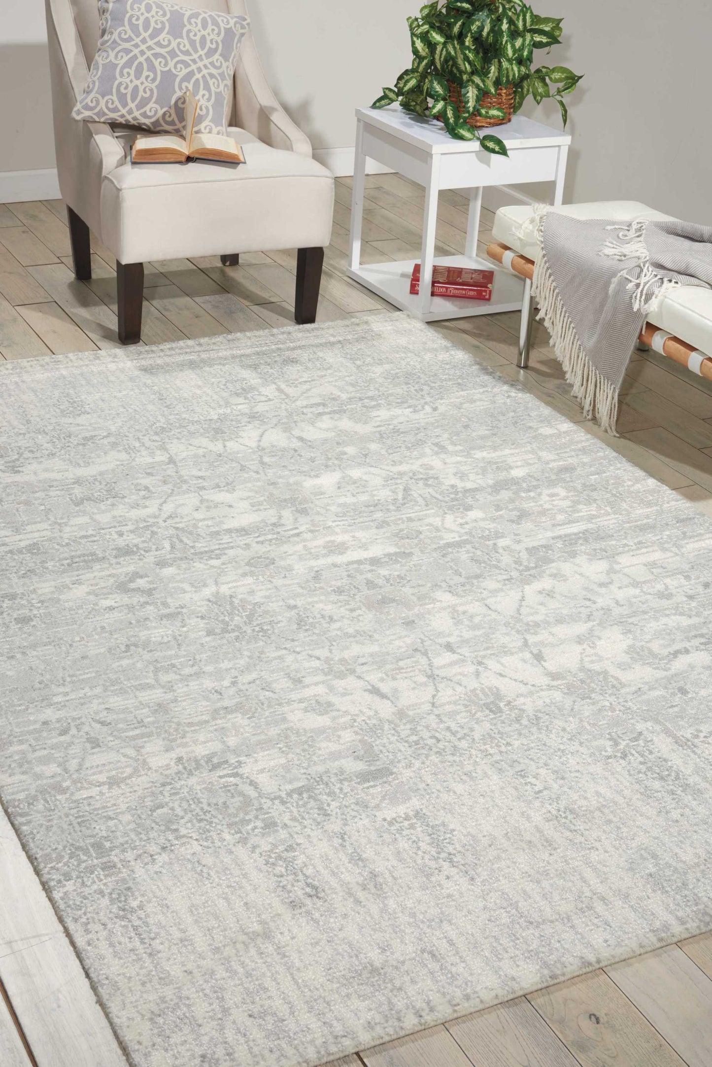 Nourison Home Twilight  Ivory  Transitional