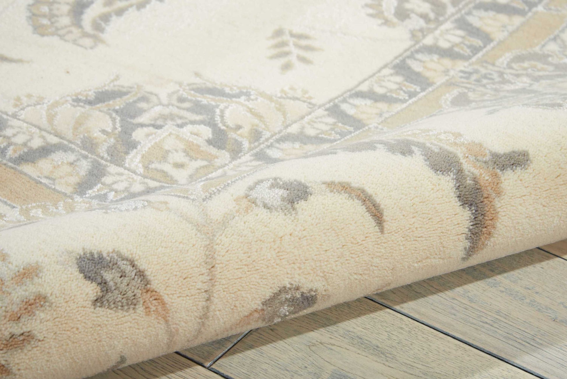 Nourison Home Persian Empire  Bone  Traditional