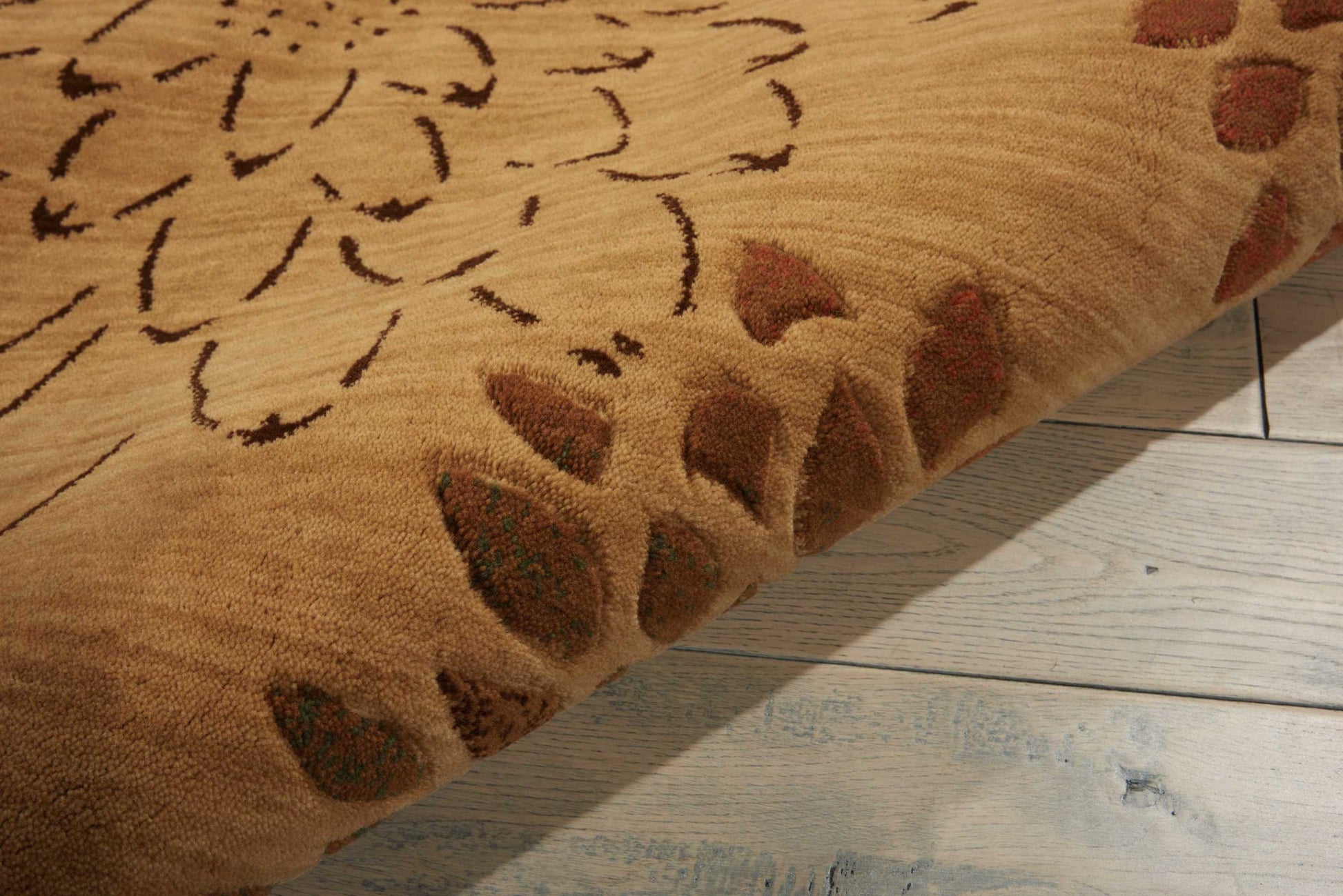 Nourison Home Radiant Impression  Beige  Transitional