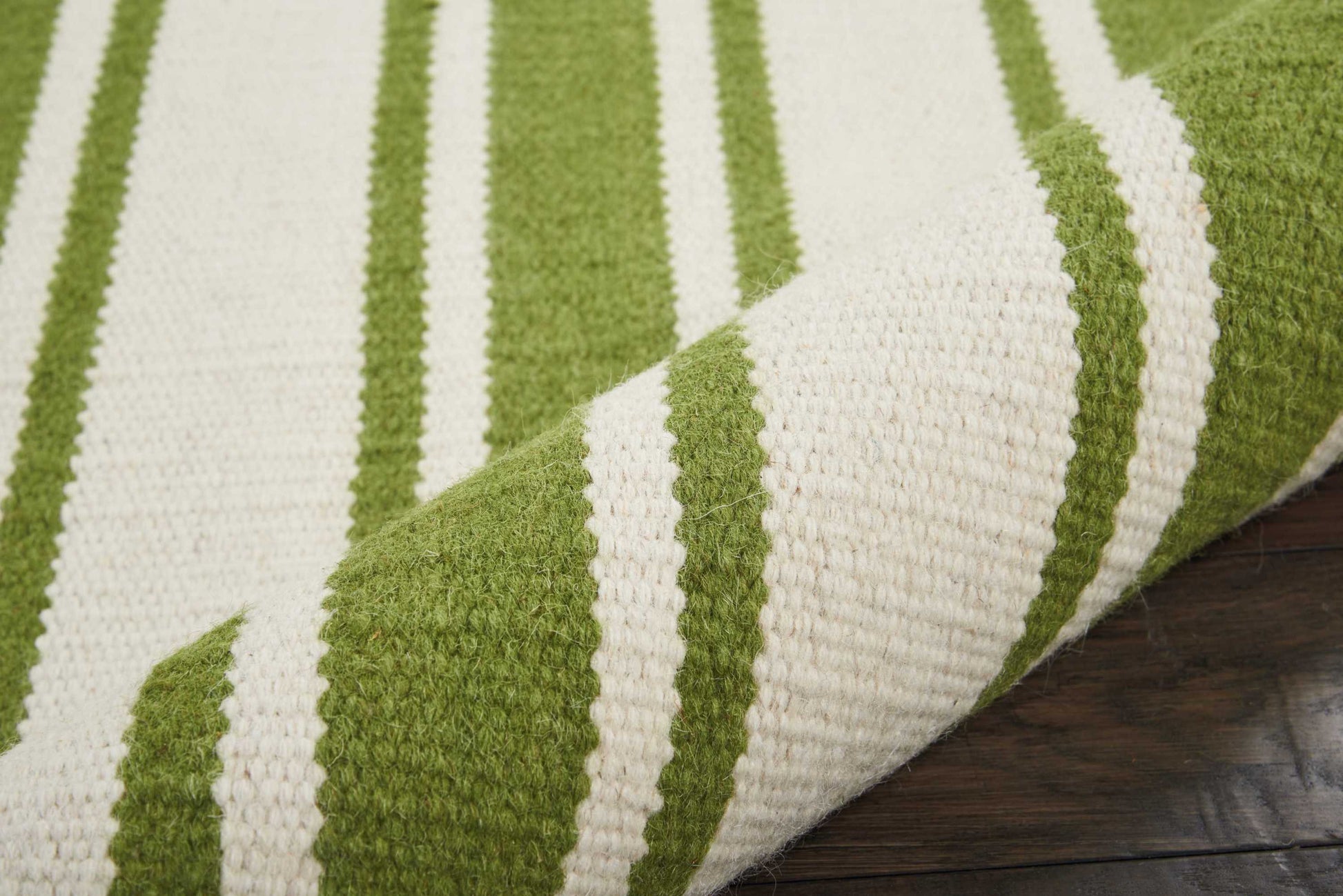 Nourison Home Rio Vista  Ivory Green  Contemporary